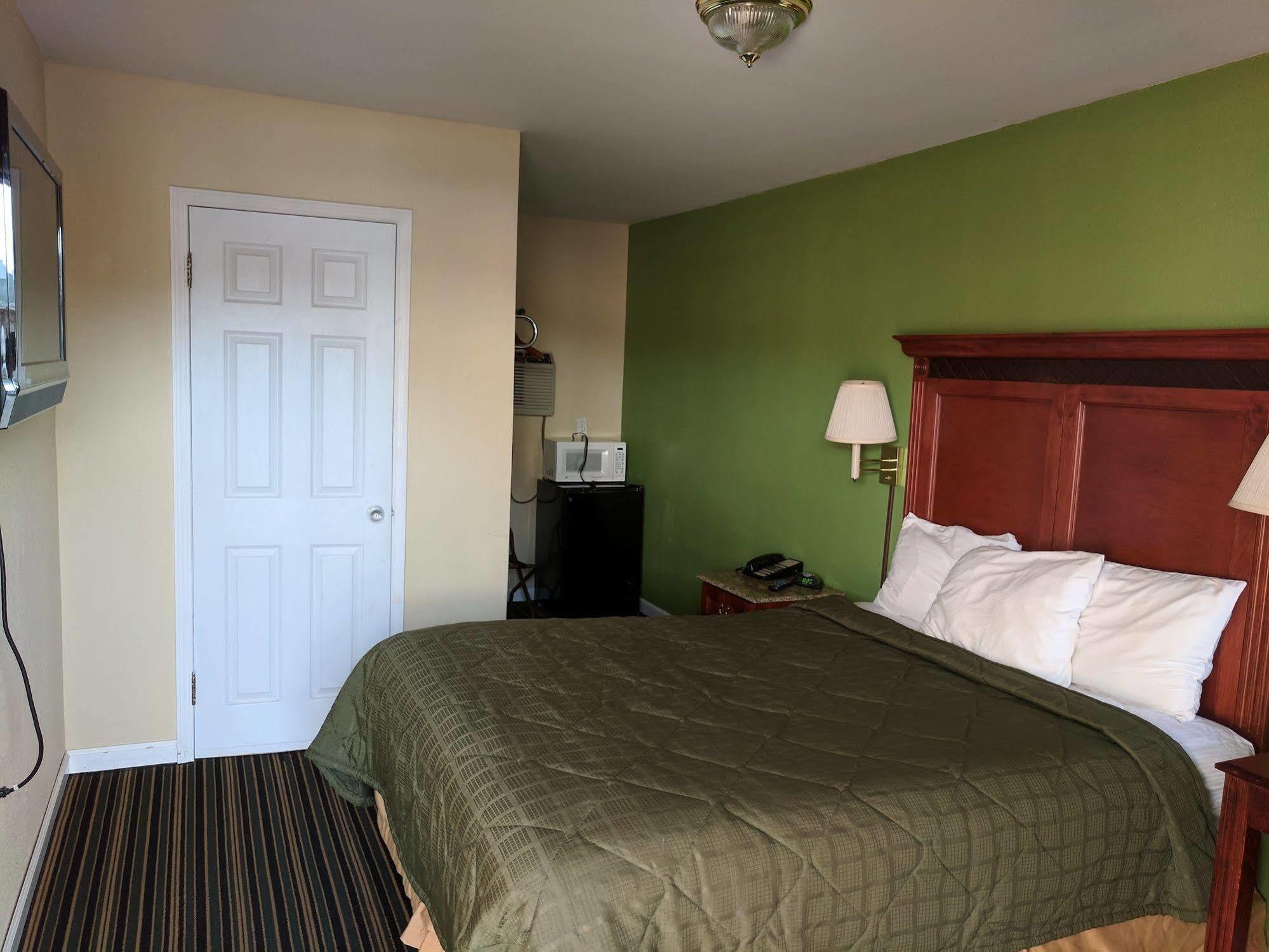 Hotel Benton Inn 2*