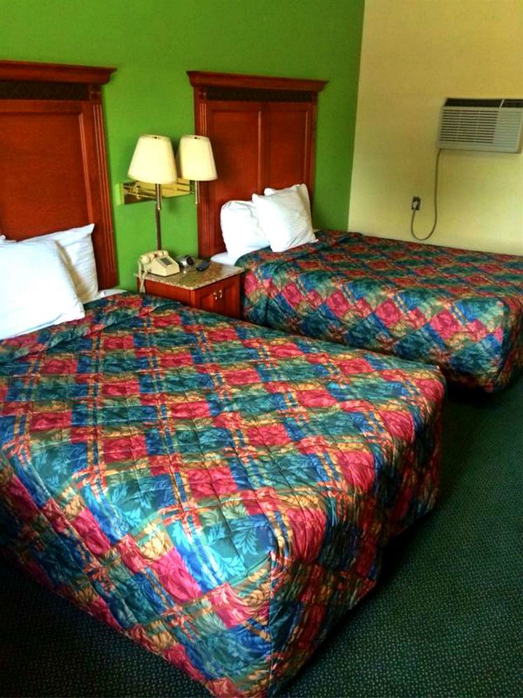 Benton Inn